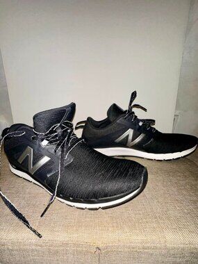 New Balance 577 v5 Running Shoes Black Silver Knit Athletic Sneakers Womens 9.5